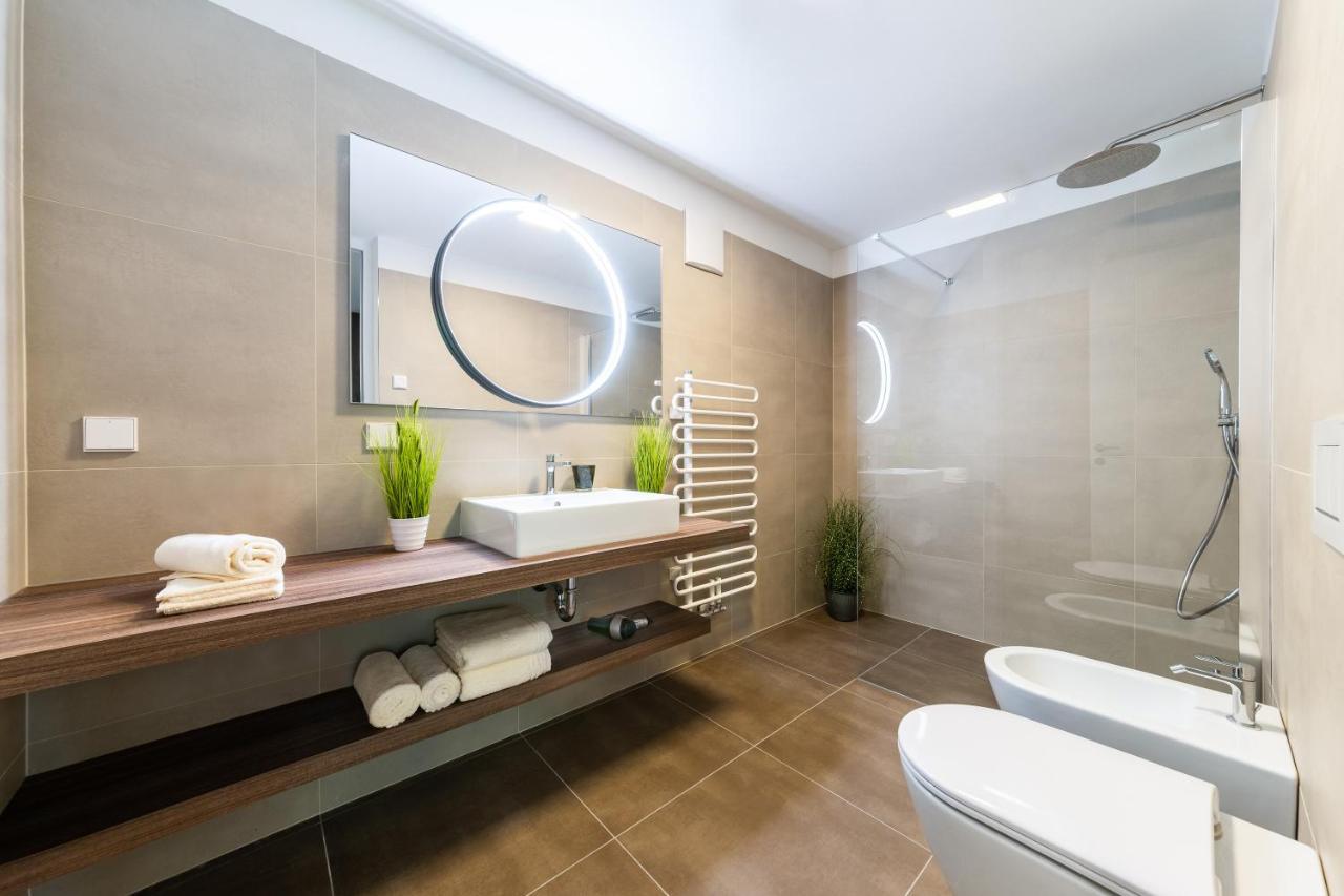 Gerharts Premium City Living - Center Of Brixen With Free Parking And Brixencard Exterior foto